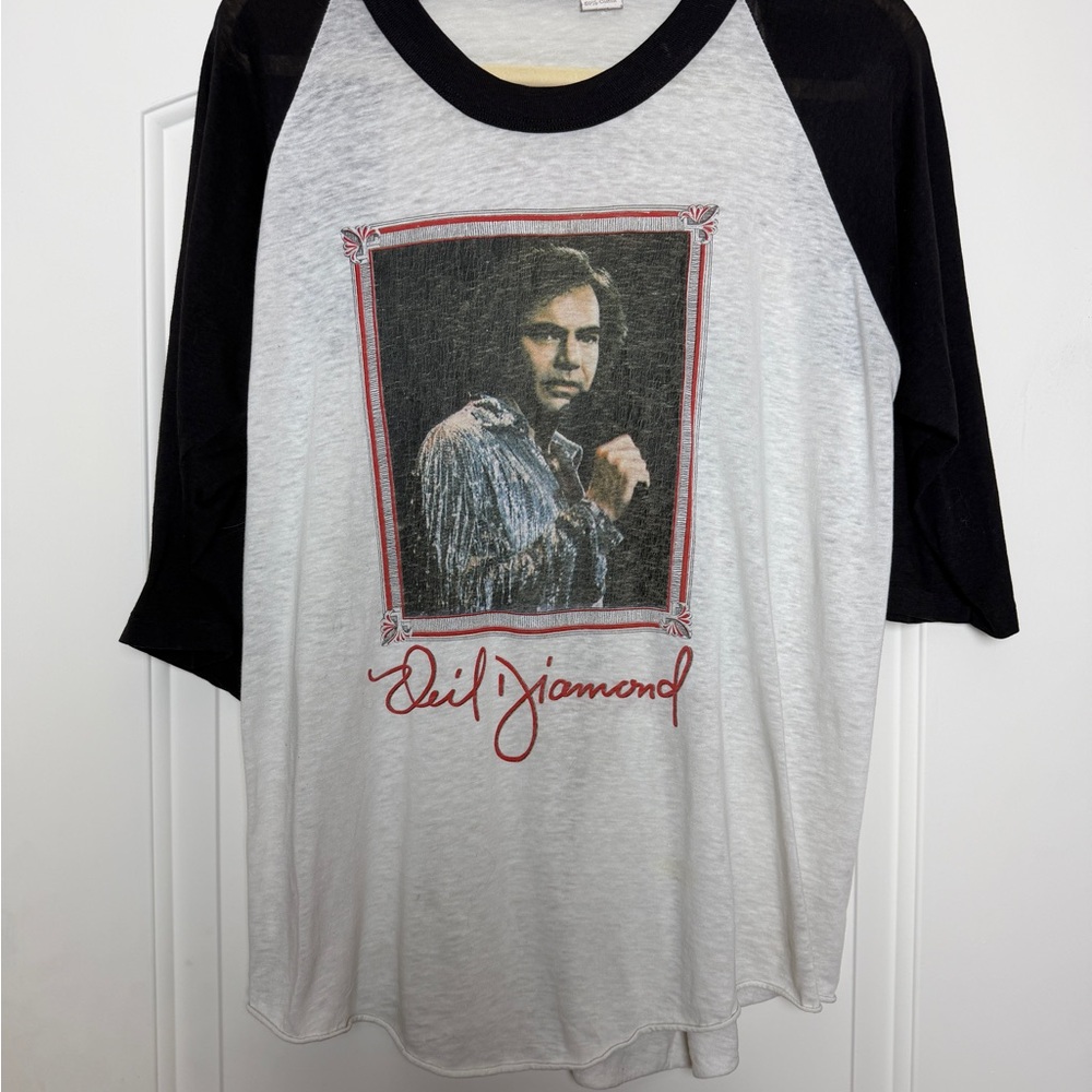 Vintage Neil Diamond SOLD OUT Hot August Tour 1984 Raglan T-Shirt